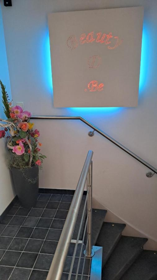 Beautyd Grey Room Centrum Gullegem Wevelgem Bagian luar foto