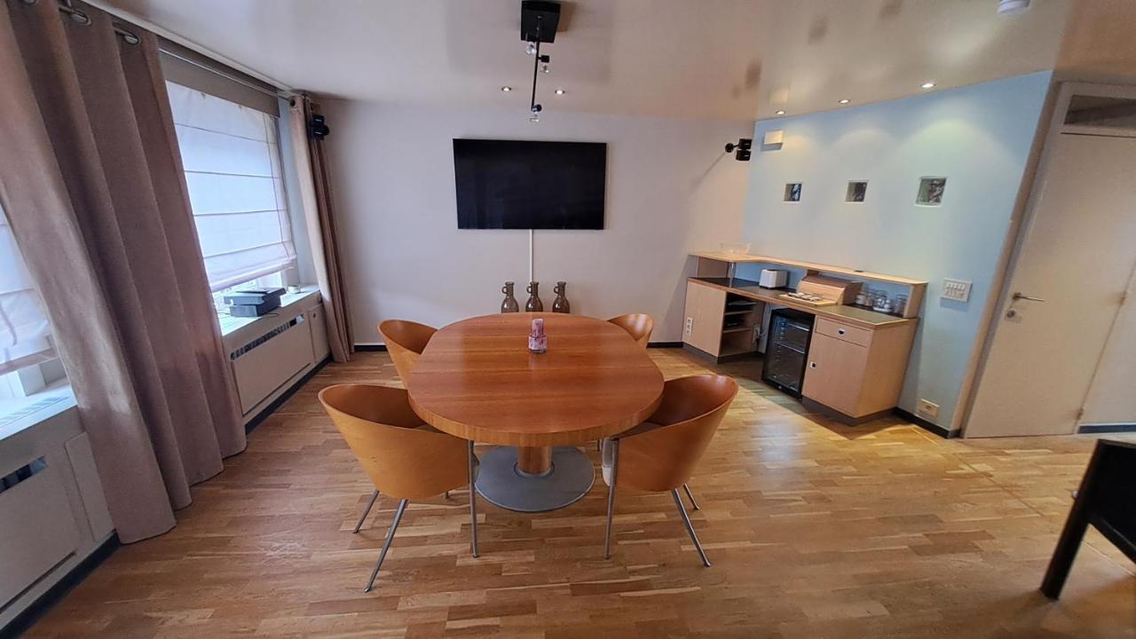 Beautyd Grey Room Centrum Gullegem Wevelgem Bagian luar foto