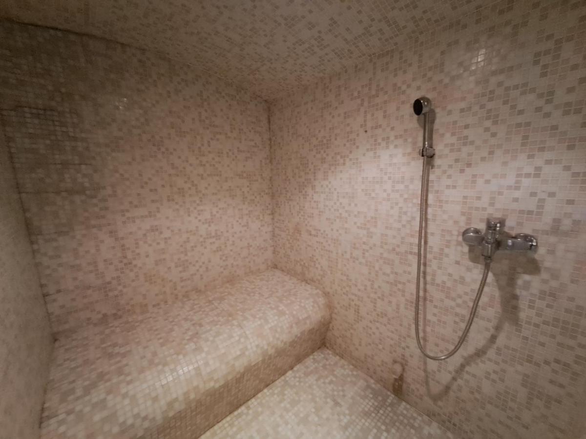 Beautyd Grey Room Centrum Gullegem Wevelgem Bagian luar foto